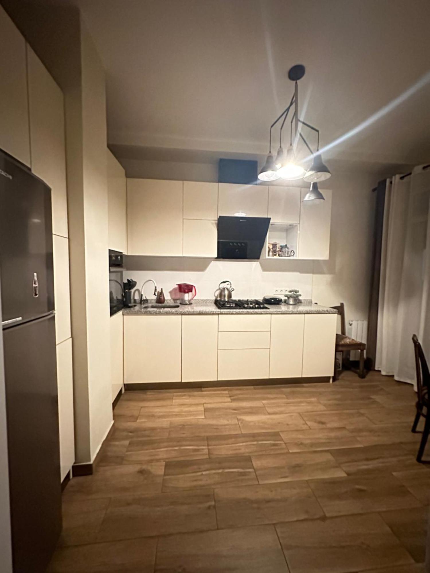 Ferienwohnung Tamo Batumi Exterior foto